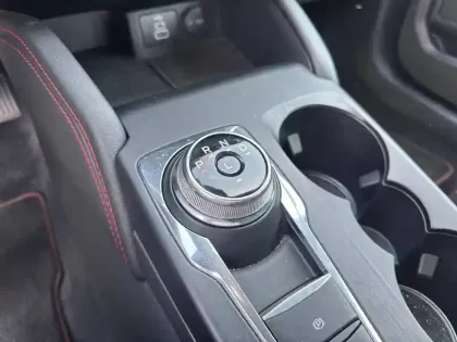 Photo 23 Ford Kuga  2.5 Duratec 190 ch FlexiFuel FHEV E85 Powershift