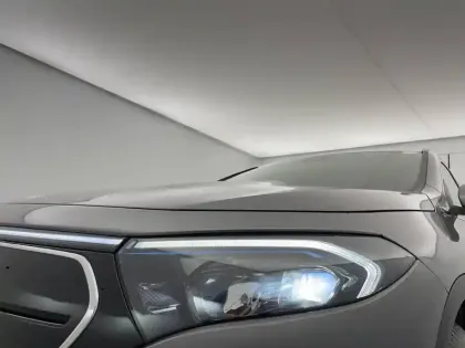 Photo 28 Mercedes EQA  250