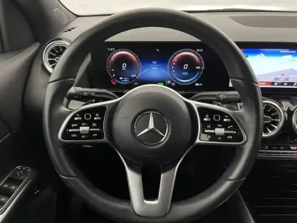 Photo 22 Mercedes EQA  250