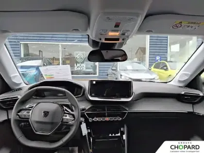 Photo 14 Peugeot 208  Hybrid 110 e-DCS6