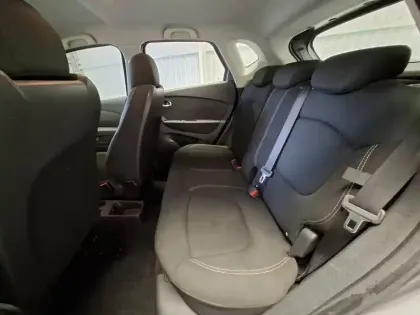 Photo 18 Renault Captur  dCi 90 Energy EDC