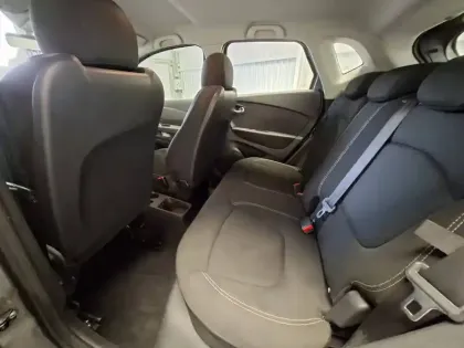 Photo 19 Renault Captur  dCi 90 Energy EDC