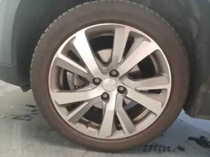 Photo 11 Peugeot 2008  PureTech 110ch S&S BVM6