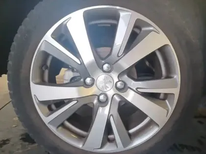 Photo 9 Peugeot 2008  PureTech 110ch S&S BVM6