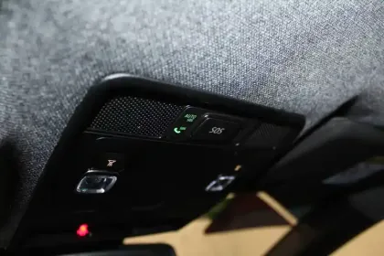 Photo 40 Renault Captur  E-Tech full hybrid 145 ch