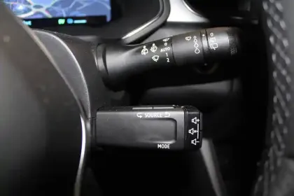 Photo 32 Renault Captur  E-Tech full hybrid 145 ch