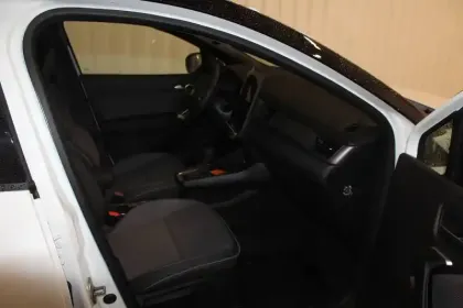 Photo 61 Renault Captur  E-Tech full hybrid 145 ch