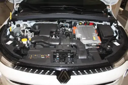 Photo 60 Renault Captur  E-Tech full hybrid 145 ch