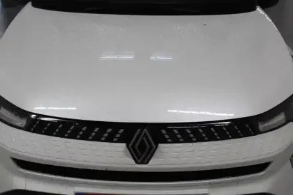 Photo 55 Renault Captur  E-Tech full hybrid 145 ch