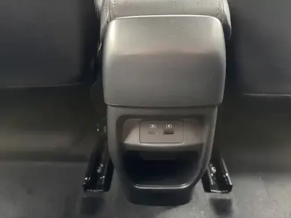 Photo 10 Nissan Juke  HYBRID 143