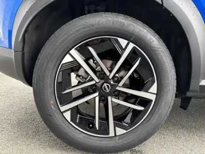 Photo 7 Nissan Juke  HYBRID 143