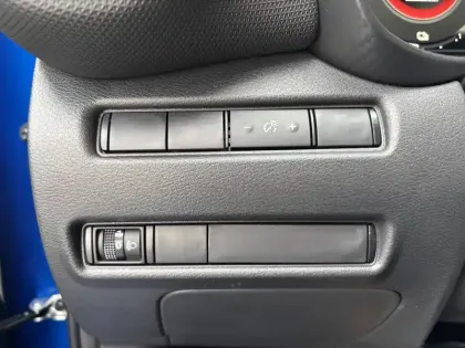 Photo 20 Nissan Juke  HYBRID 143