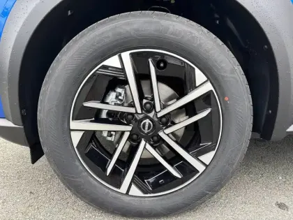 Photo 31 Nissan Juke  HYBRID 143