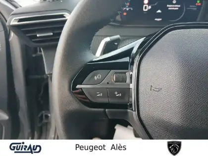 Photo 15 Peugeot 208  Hybrid 100 e-DCS6