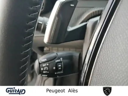 Photo 18 Peugeot 208  Hybrid 100 e-DCS6