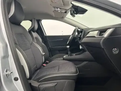 Photo 22 Renault Captur  TCe 90