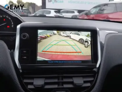 Photo 18 Peugeot 208  1.2 PureTech 110ch S&S BVM5