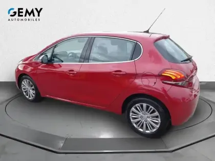 Photo 6 Peugeot 208  1.2 PureTech 110ch S&S BVM5