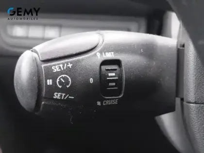 Photo 11 Peugeot 208  1.2 PureTech 110ch S&S BVM5