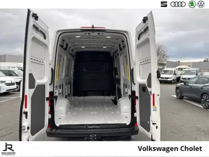 Photo 11 Volkswagen Crafter  VAN 35 L3H3 2.0 TDI 140 CH BVA