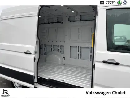 Photo 10 Volkswagen Crafter  VAN 35 L3H3 2.0 TDI 140 CH BVA