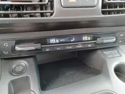 Photo 17 Peugeot Rifter  Standard BlueHDi 130 S&S BVM6 5pl