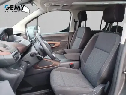 Photo 8 Peugeot Rifter  Standard BlueHDi 130 S&S BVM6 5pl