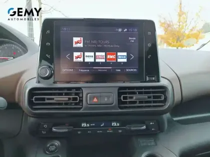 Photo 15 Peugeot Rifter  Standard BlueHDi 130 S&S BVM6 5pl