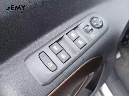 Photo 11 Peugeot Rifter  Standard BlueHDi 130 S&S BVM6 5pl