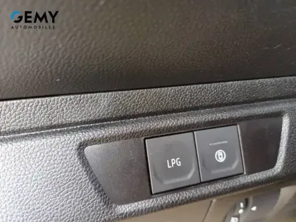 Photo 15 Dacia Sandero  ECO-G 100 GSR2