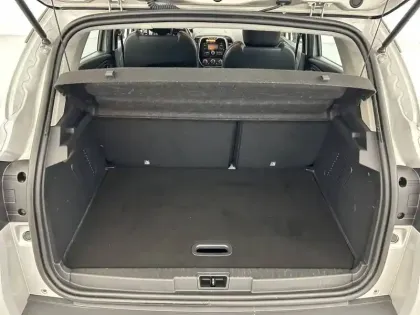 Photo 17 Renault Captur  TCe 90 Energy