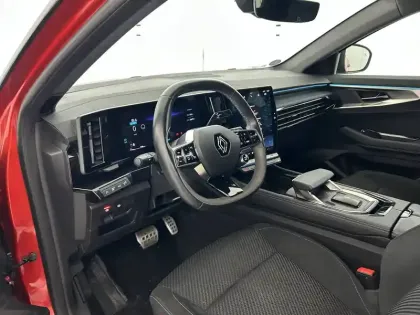 Photo 18 Renault Austral  E-Tech hybrid 200