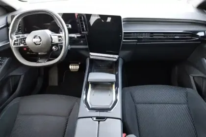 Photo 8 Renault Austral  E-Tech hybrid 200