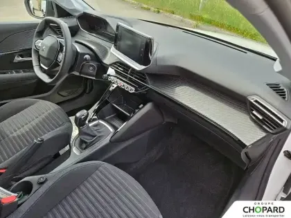 Photo 12 Peugeot 208  PureTech 75 S&S BVM5