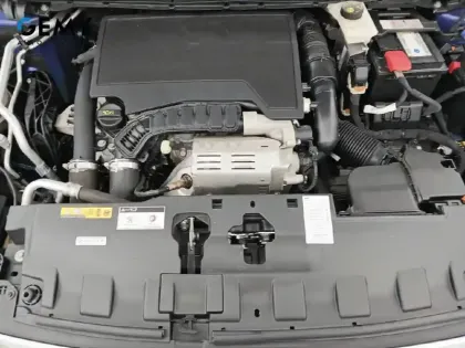 Photo 11 Peugeot 308  PureTech 130ch S&S BVM6