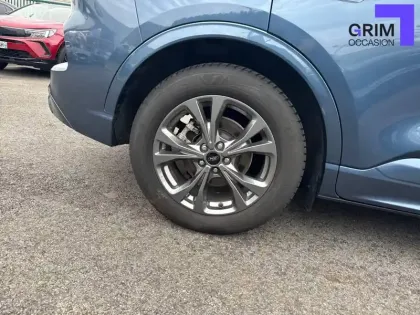 Photo 14 Ford Kuga  2.5 Duratec 190 ch FlexiFuel FHEV E85 Powershift