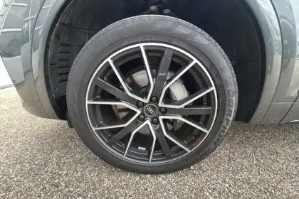 Photo 60 Audi Q5  55 TFSIe 367 S tronic 7 Quattro