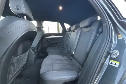 Photo 9 Audi Q5  55 TFSIe 367 S tronic 7 Quattro