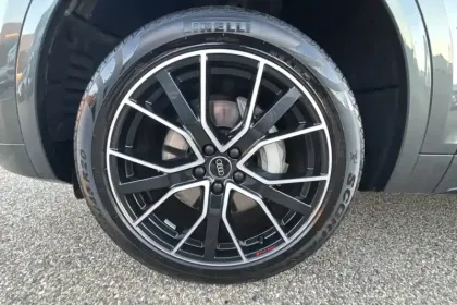 Photo 29 Audi Q5  55 TFSIe 367 S tronic 7 Quattro