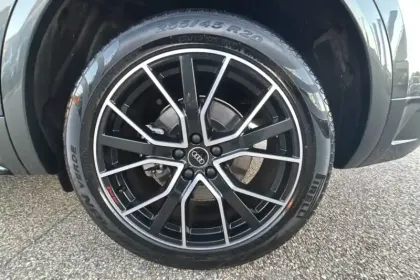 Photo 28 Audi Q5  55 TFSIe 367 S tronic 7 Quattro