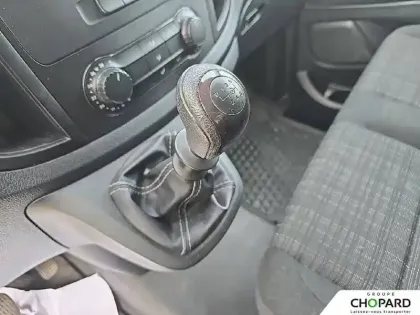 Photo 33 Mercedes Vito  FOURGON 114 CDI COMPACT FWD