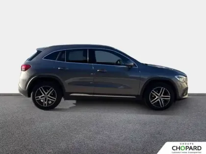 Photo 8 Mercedes GLA  200 d 8G-DCT