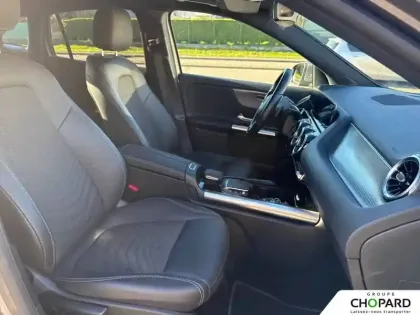 Photo 12 Mercedes GLA  200 d 8G-DCT