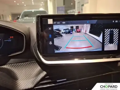 Photo 13 Peugeot 2008  Hybrid 145 e-DCS6