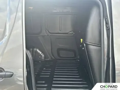 Photo 19 Peugeot Partner E- FOURGON STANDARD 800 KG 136 CH BATTERIE 50 KWH