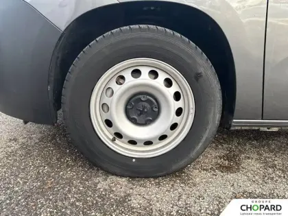 Photo 20 Peugeot Partner E- FOURGON STANDARD 800 KG 136 CH BATTERIE 50 KWH