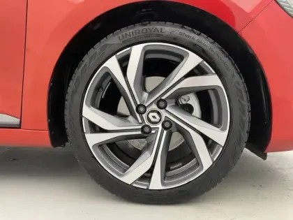 Photo 43 Renault Clio  E-Tech 140 - 21N