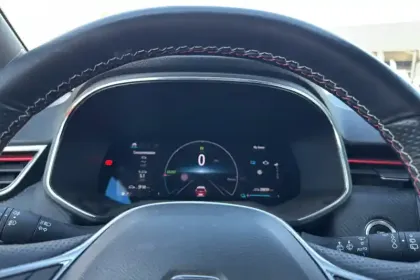 Photo 16 Renault Clio  E-Tech 140 - 21N