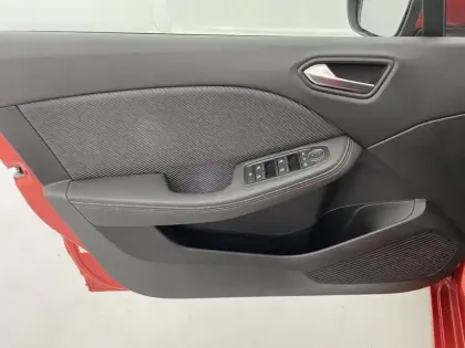 Photo 51 Renault Clio  E-Tech 140 - 21N