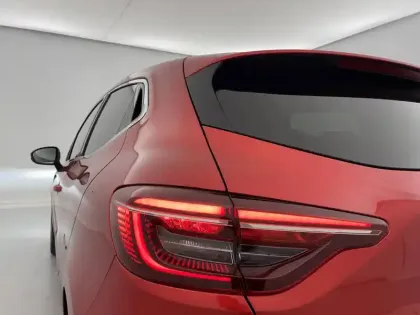 Photo 53 Renault Clio  E-Tech 140 - 21N